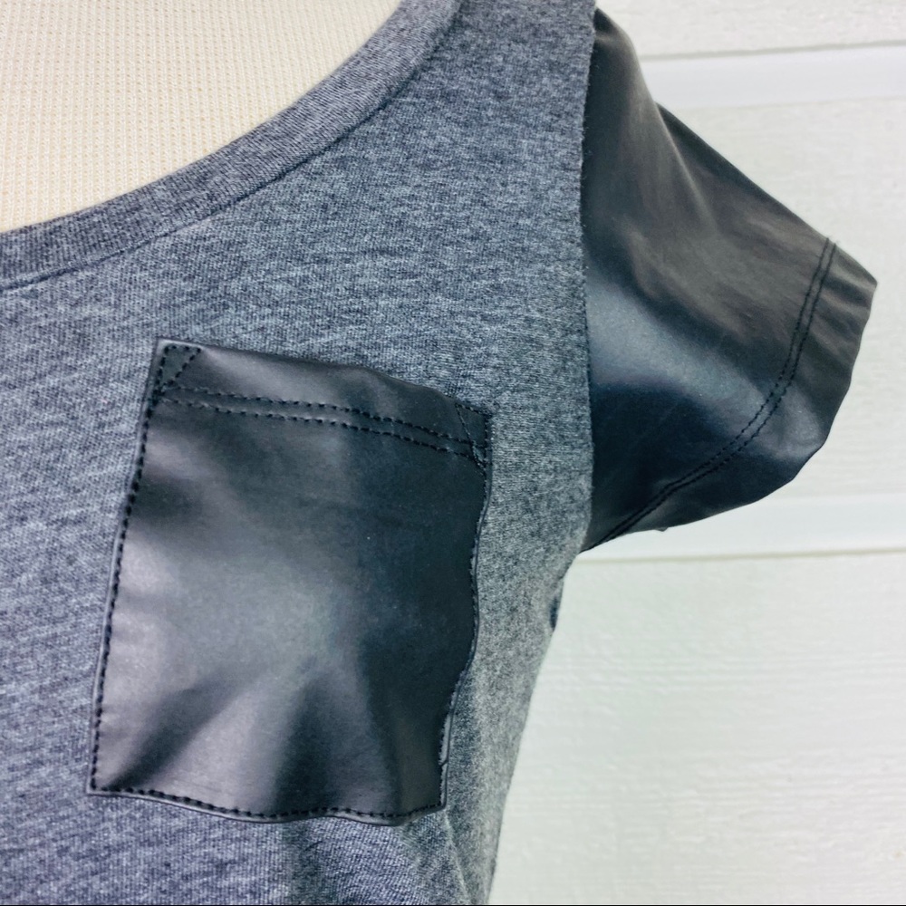 CYNTHIA ROWLEY Gray T-Shirt w/ Black Faux Leather - Picture 3 of 7